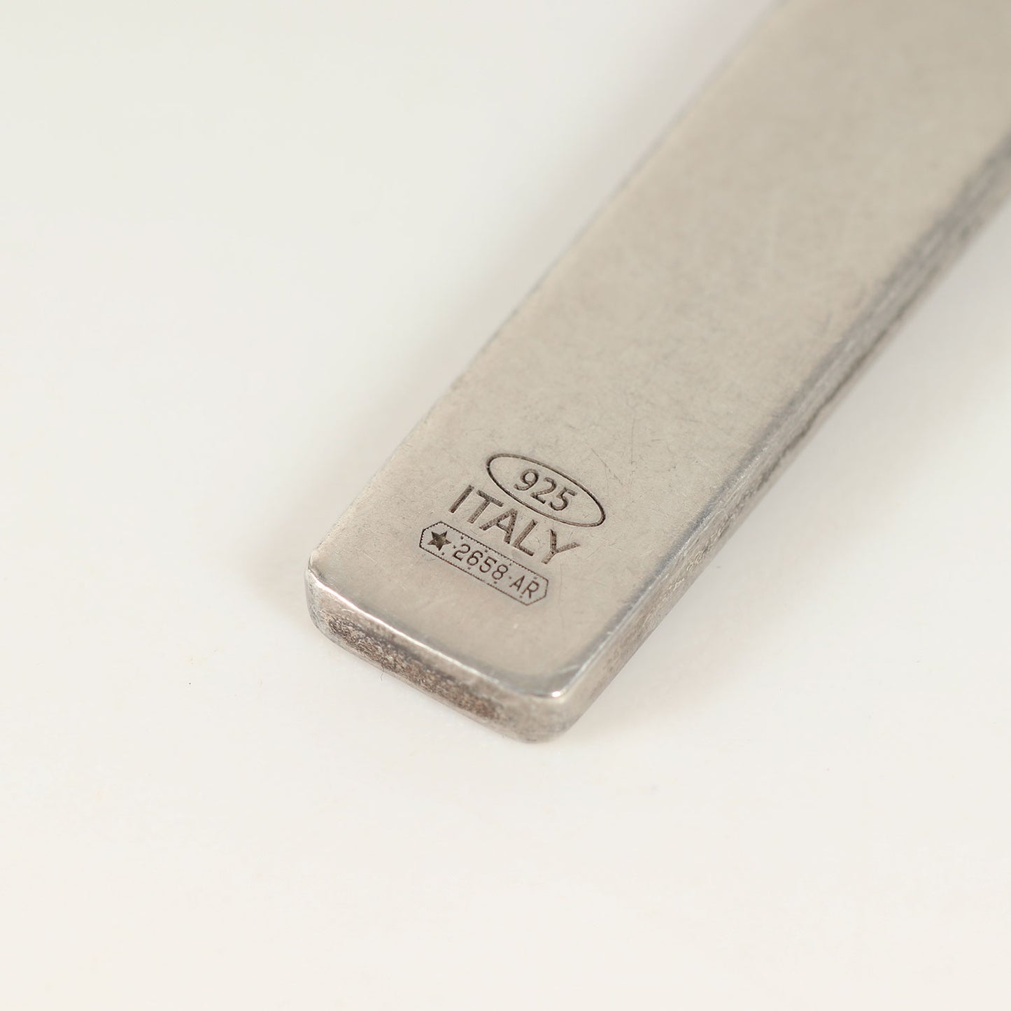 ヴィンテージ加工 反転 ロゴ ペンダント ネックレス (Logo Pendant Necklace) / Ag925