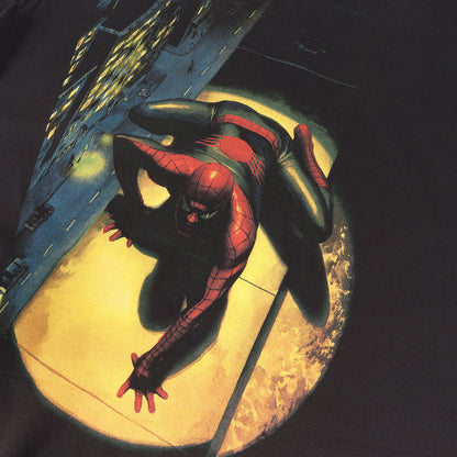 × MARVEL スパイダーマン スポットライト Tシャツ (MARVEL SPIDER-MAN SPOTLIGHT TEE KHM030602)