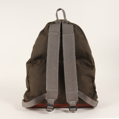 23AW × SIERRA DESIGNS レザー 切替 ナイロン リュック (SIERRA DESIGNS × SD Daytripper Classic) / 20th アニバーサリーコラボレーション