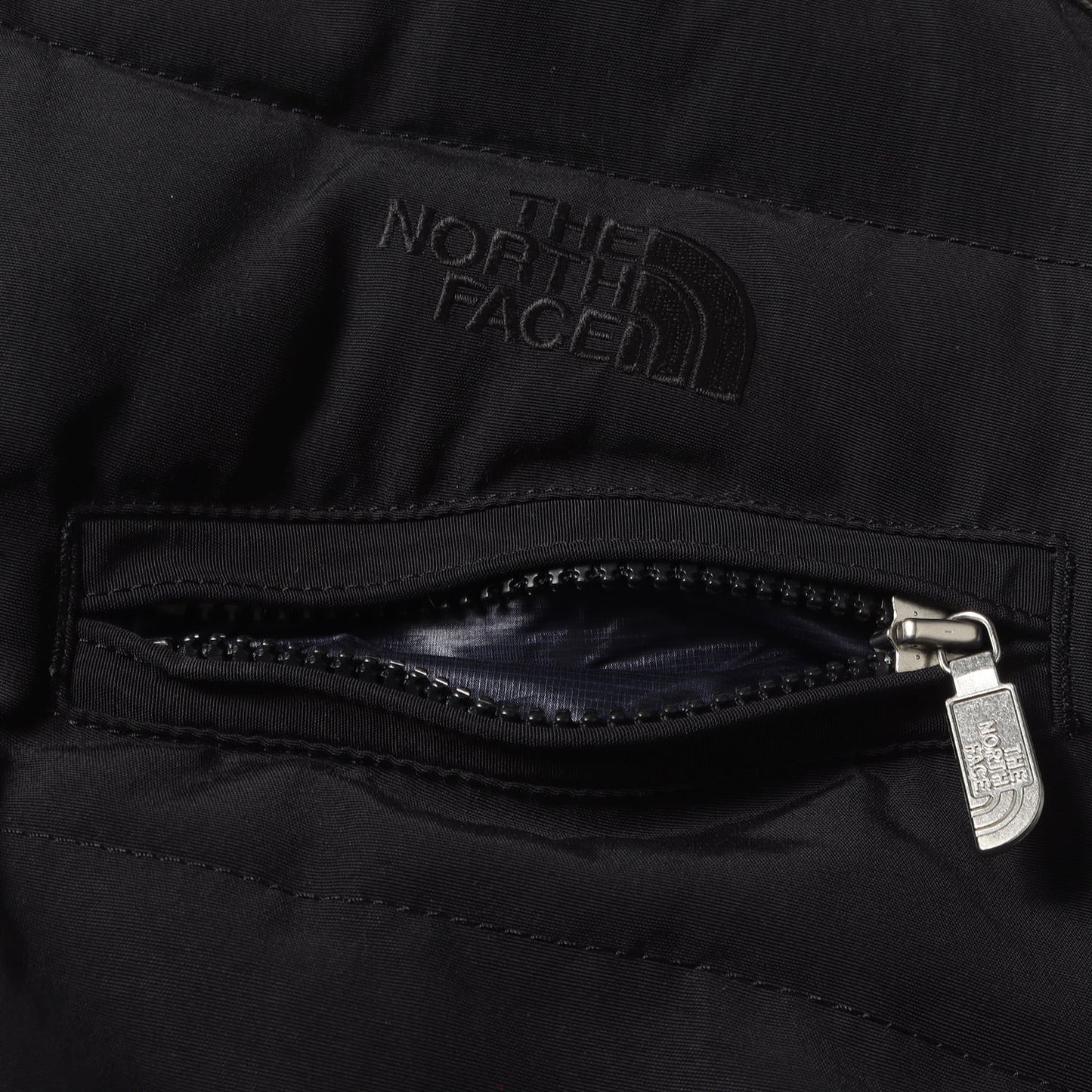 ×THE NORTH FACE 60/40クロス シンチバック付き レザーヨーク ダウンベスト