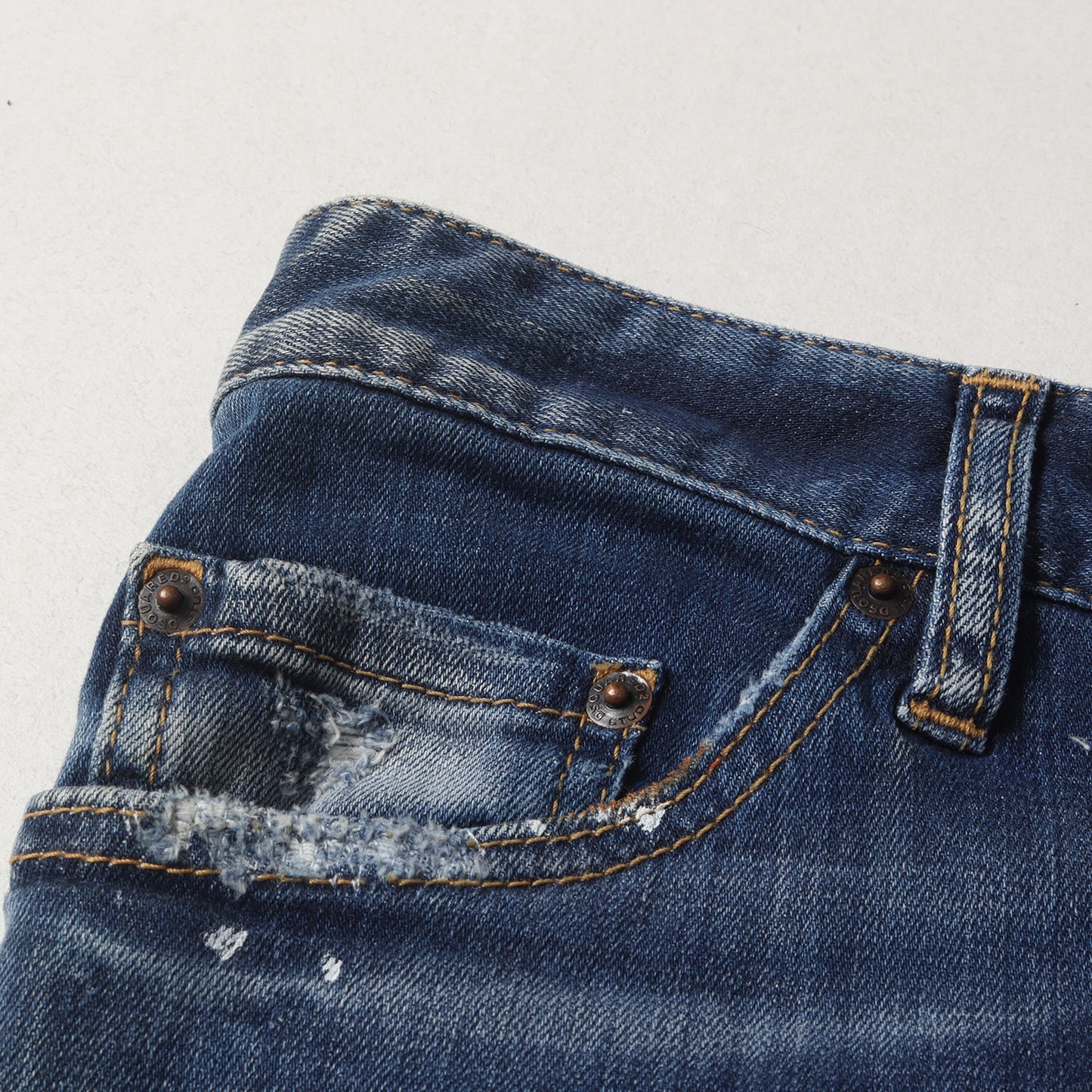 ペイント ダメージ加工 スリム テーパード ストレッチ デニム パンツ (SEXY TWIST JEAN S74LA0702) / ボタンフライ