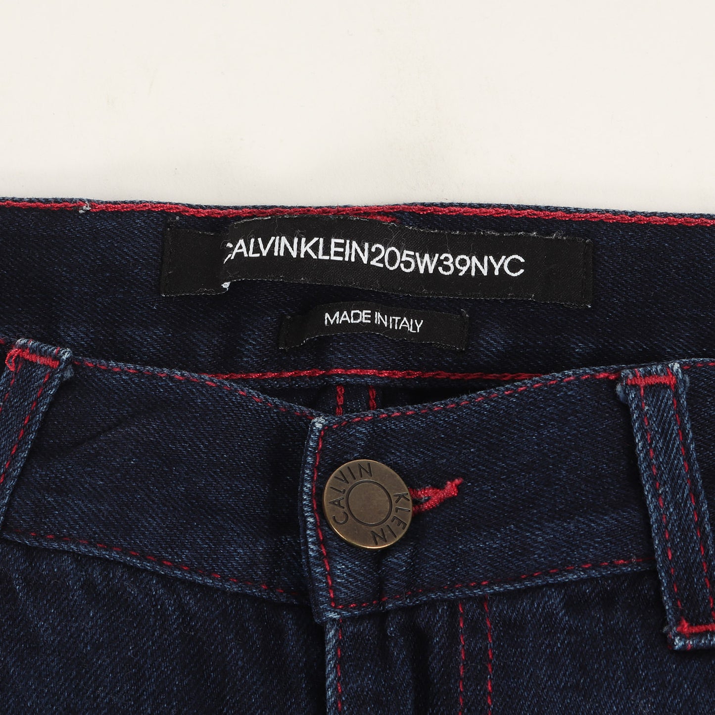 レッドステッチ ストレート デニムパンツ (DENIM TROUSERS 81MWPA24) / ジッパーフライ 205W39NYC