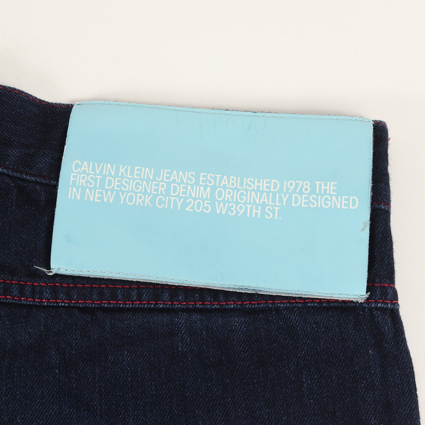 レッドステッチ ストレート デニムパンツ (DENIM TROUSERS 81MWPA24) / ジッパーフライ 205W39NYC