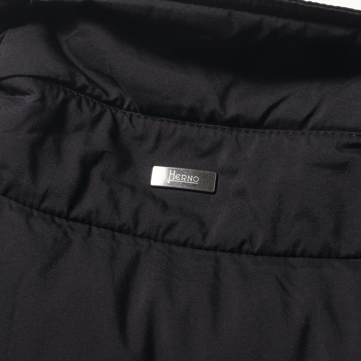 マッドナイロン トラッカー ダウンジャケット (LEGEND LA DENIM JACKET PI011ULE-19288-9300)