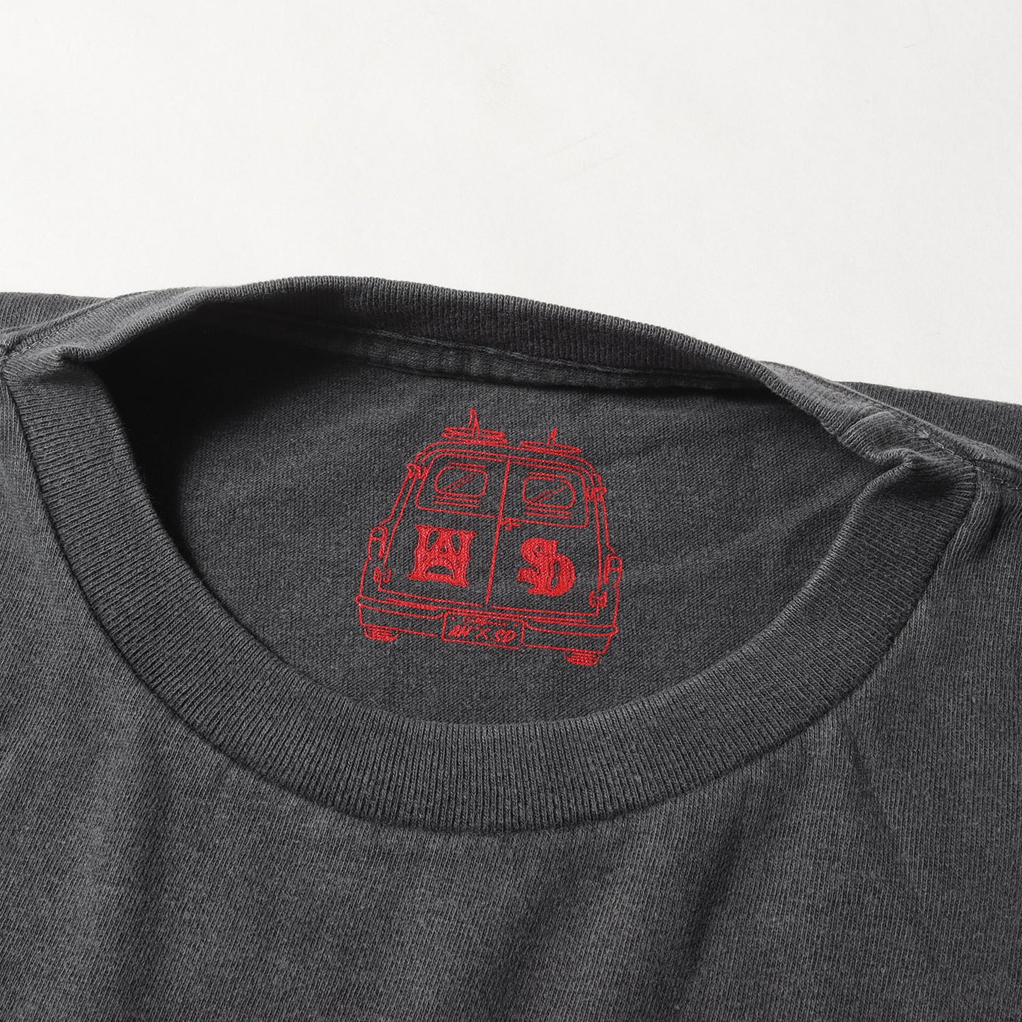 × ANOTHER HEAVEN グラフィック ロゴ Tシャツ (AH × SD HIT THE ROAD TOUR T)