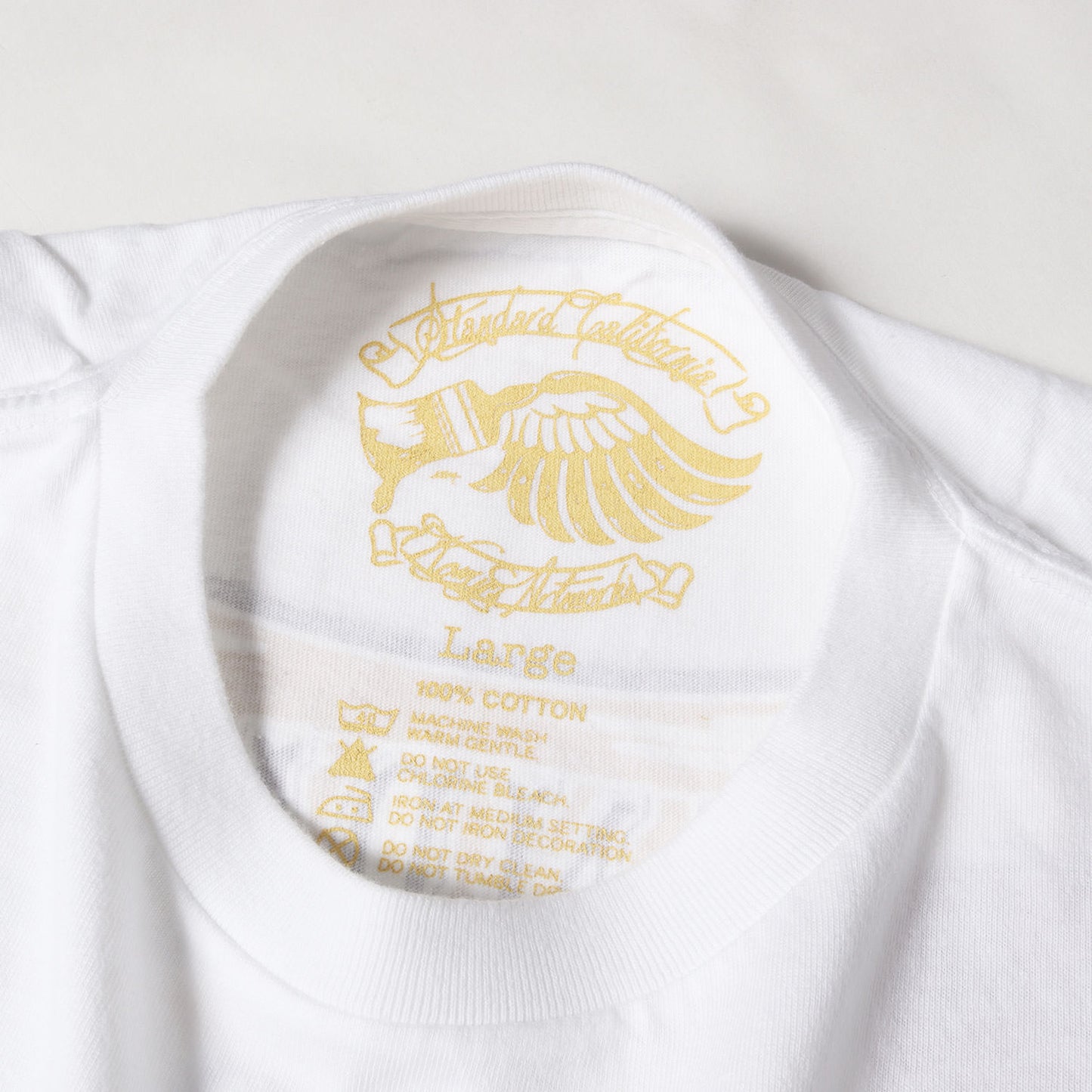 22SS ヒットザロード シールドロゴ Tシャツ (SD Hit The Road Shield Logo T)