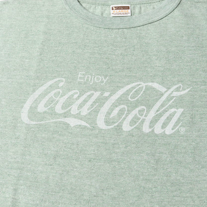 24SS × COCA COLA グラフィック ロゴ バインダーネック Tシャツ (COCA COLA × SD 88/12 LOGO T)