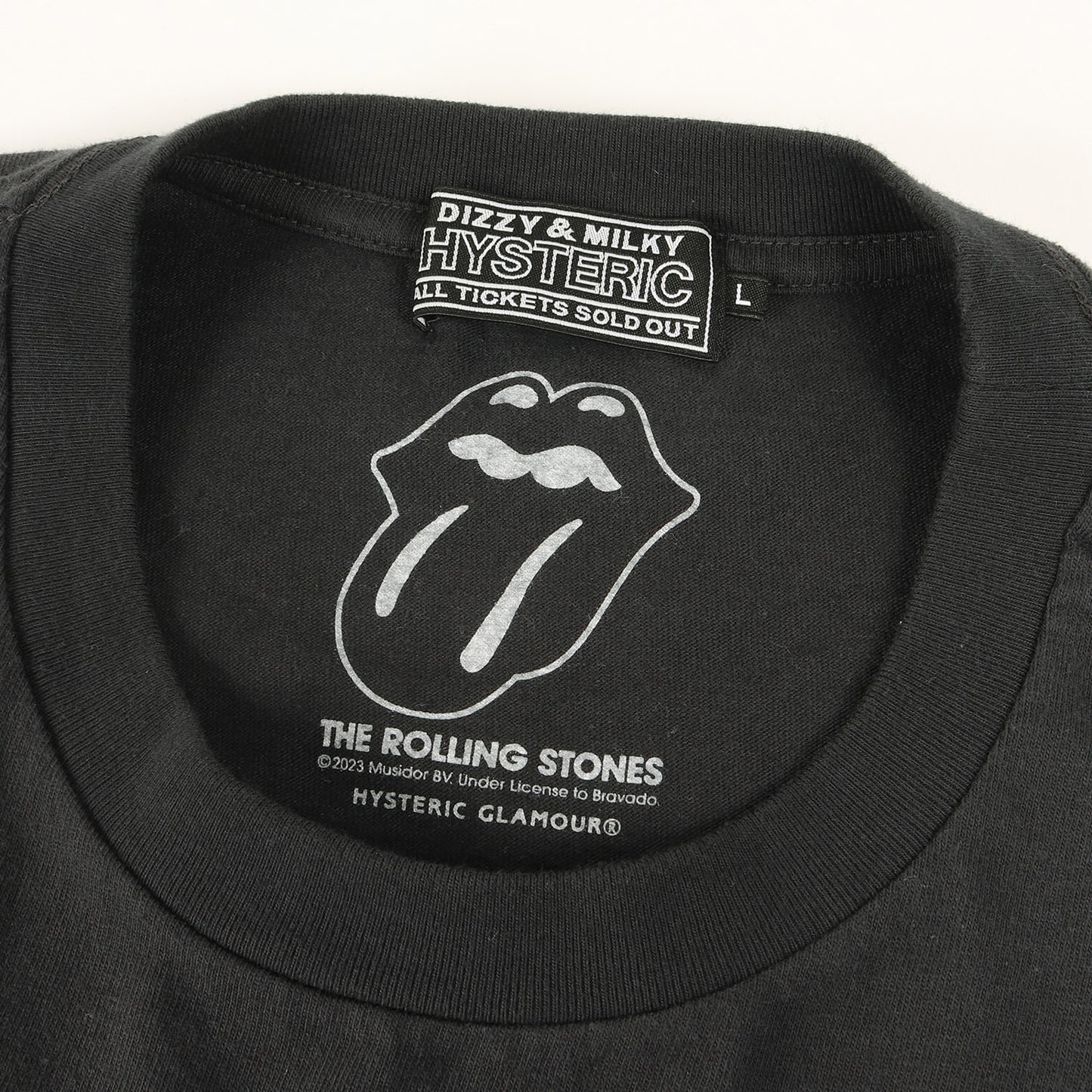 23AW × THE ROLLING STONES CIRCLE HEAD&BLUE TONGUE Tシャツ (02233CT09)