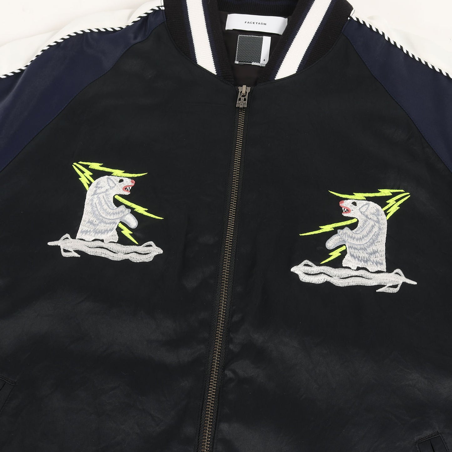 オーバーサイズ サテン スーベニアジャケット / スカジャン(SOUVENIR JACKET)