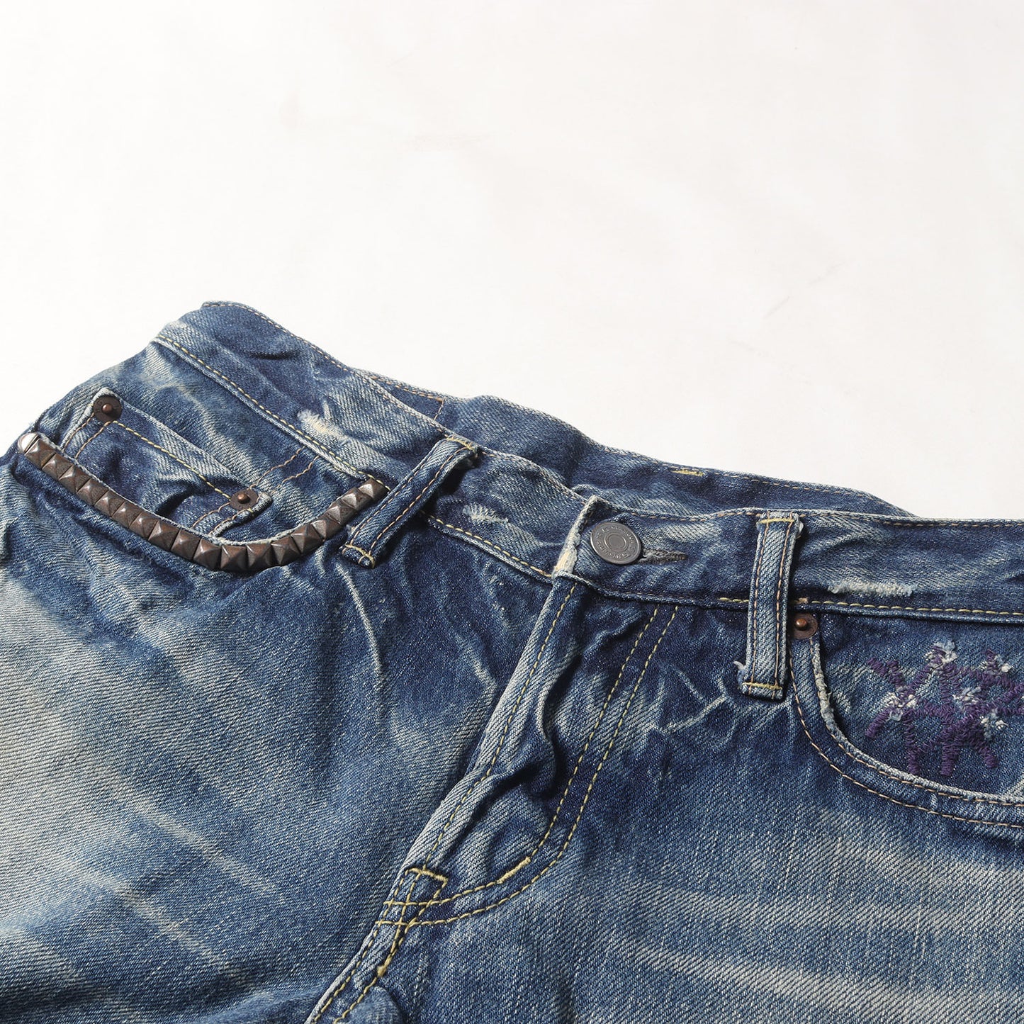 00s 小窓デニム リペア加工 スタッズ ストレート デニム パンツ (4AP-2102) / HG