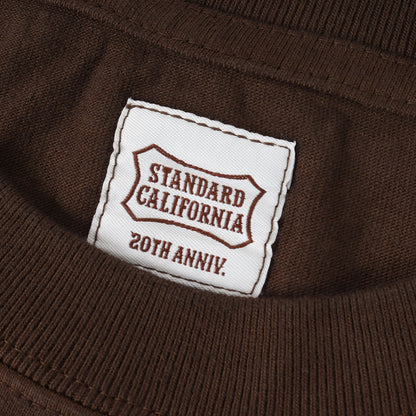 23AW 20周年記念 グラフィック ロゴ ヘビーウェイト Tシャツ (SD 20th Anniversary Logo T)