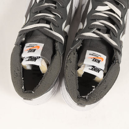 21SS × NIKE BLAZER LOW / SACAI IRON GREY (DD1877-002)