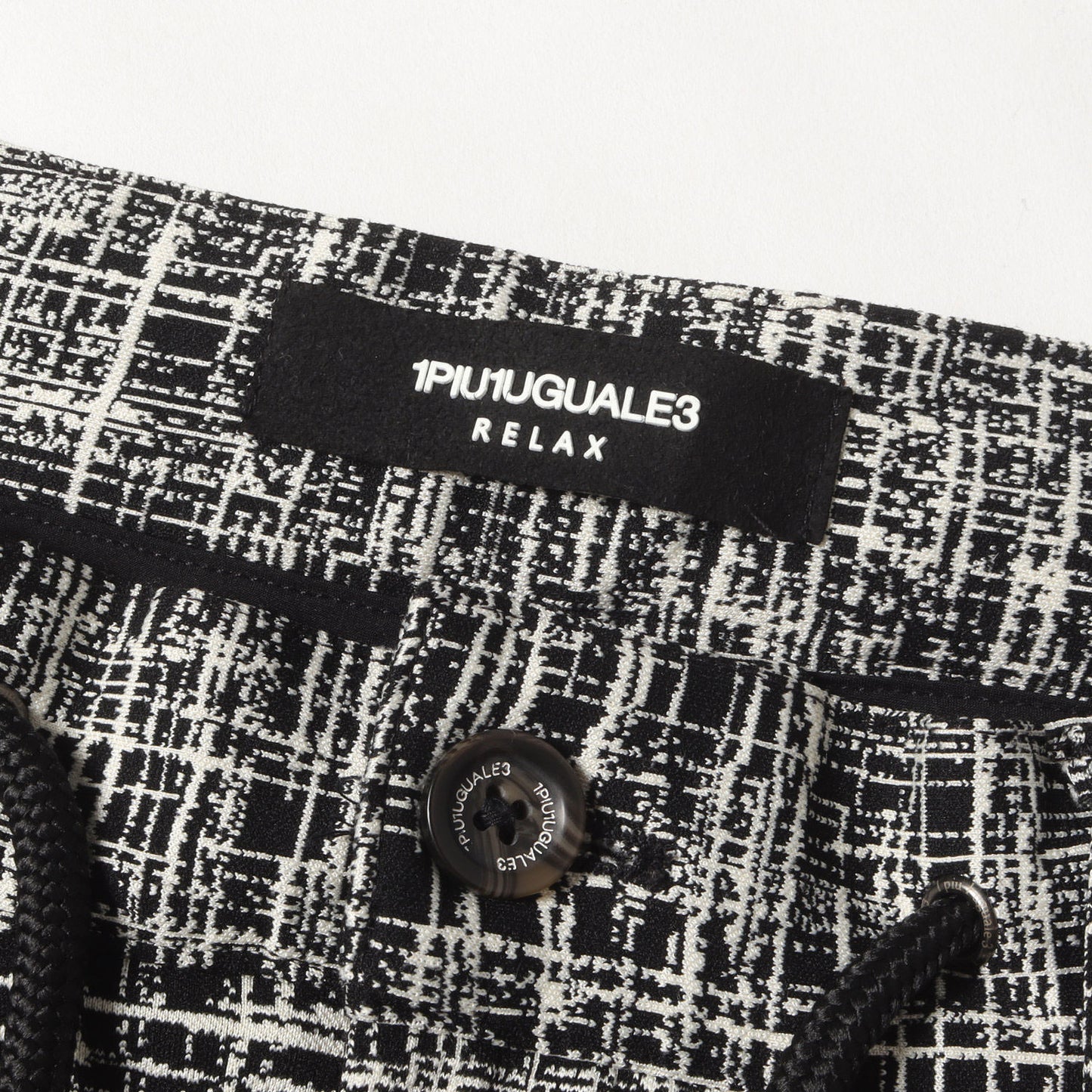 ジオメトリック ジャガード ストレッチ ナイロン トラウザー パンツ / RELAX