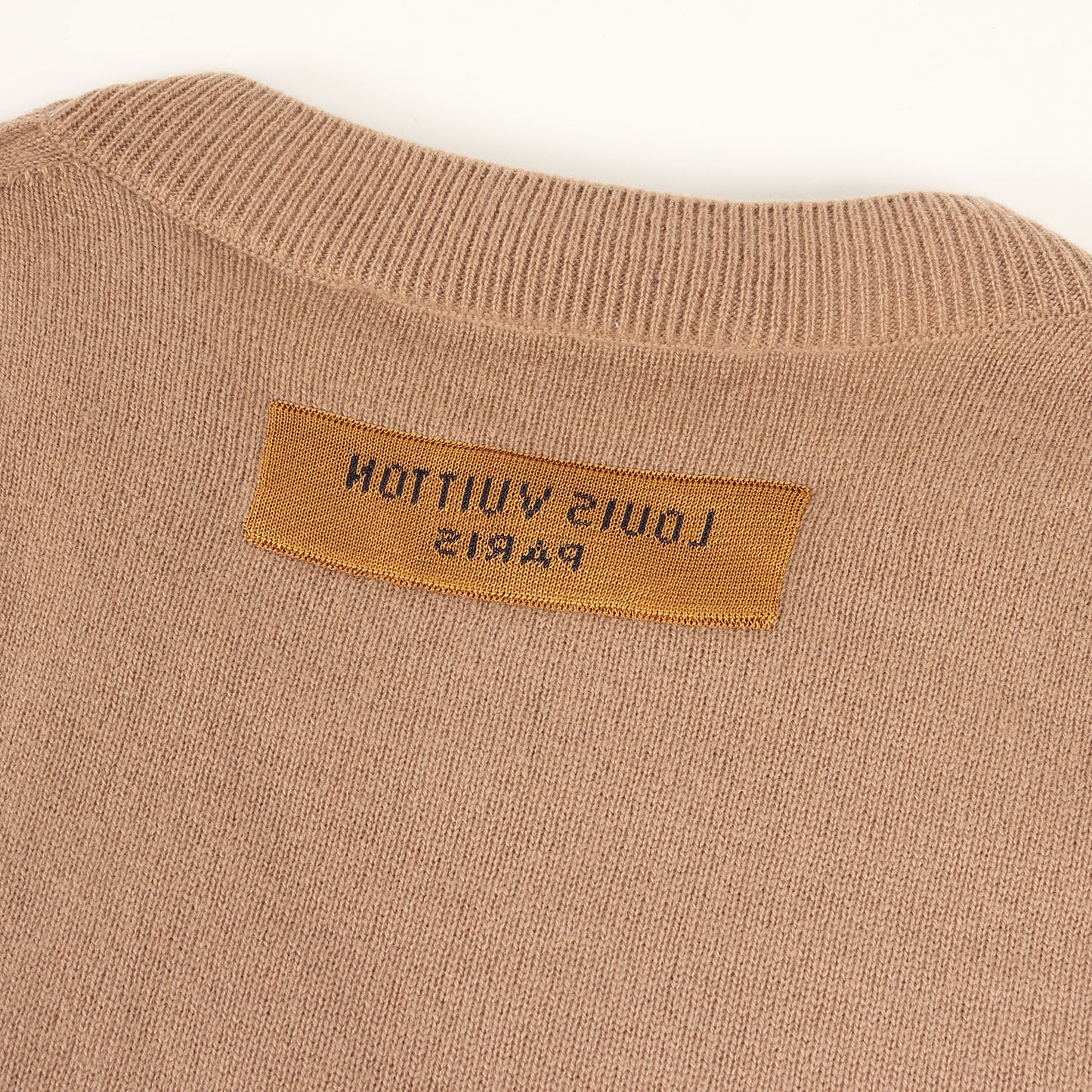 23SS エンボス LV クルーネック カシミヤ ウール ニット (1AF660)