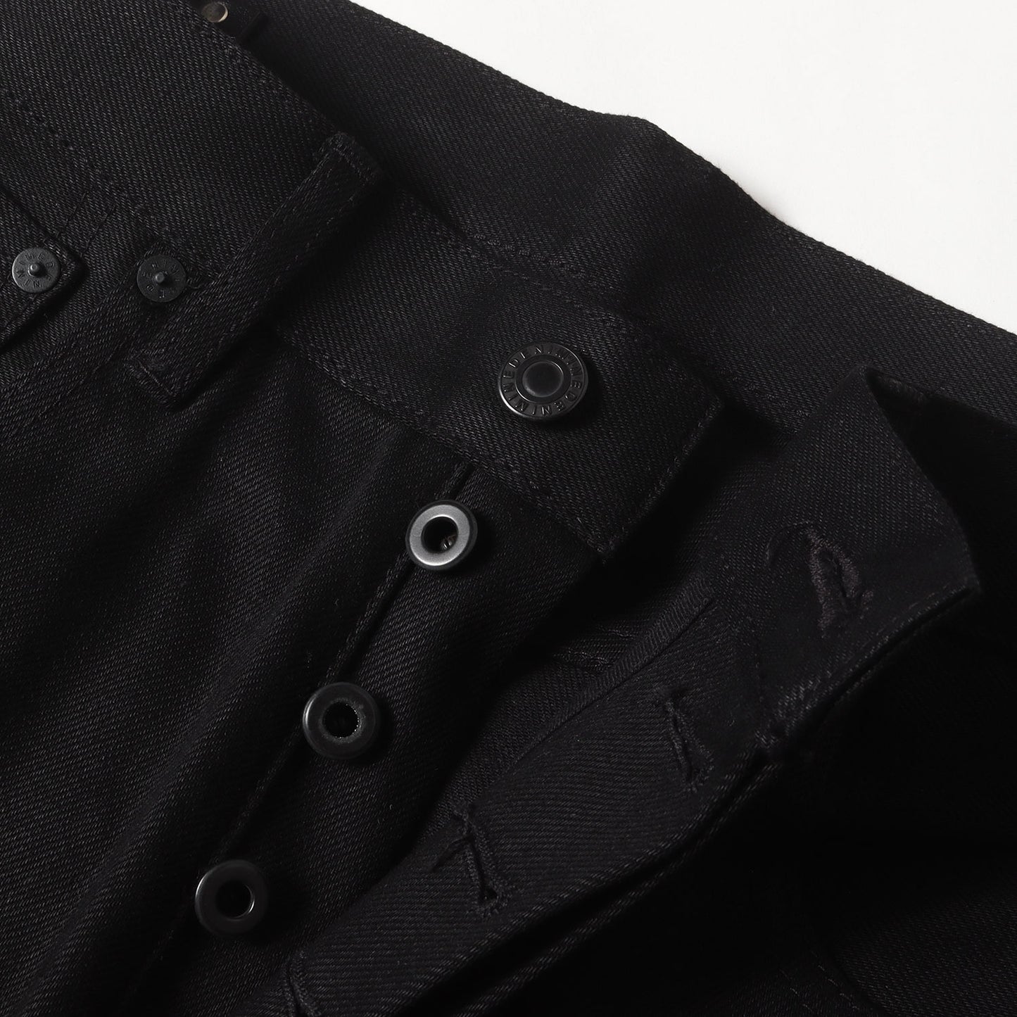 24AW スタンダード ストレート ブラック デニム パンツ (105 Standard Straight RGD FPK105N-99)