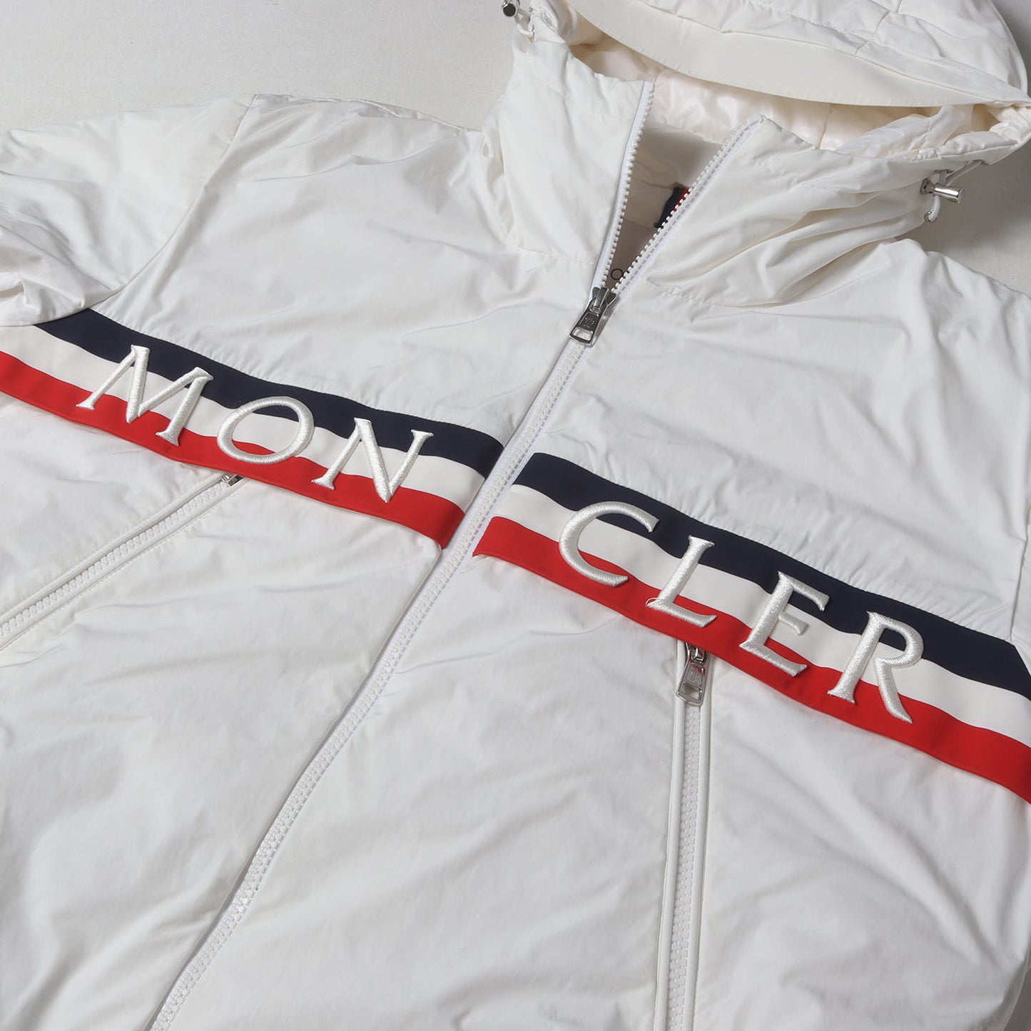 21SS トリコロール ロゴ 刺繍 フーデッド ダウンジャケット (OLARGUES G10911B60A00 54A91)