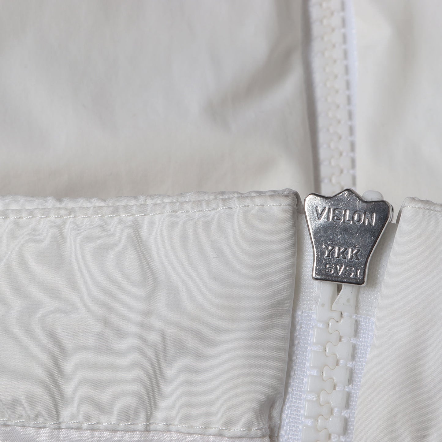 21SS トリコロール ロゴ 刺繍 フーデッド ダウンジャケット (OLARGUES G10911B60A00 54A91)