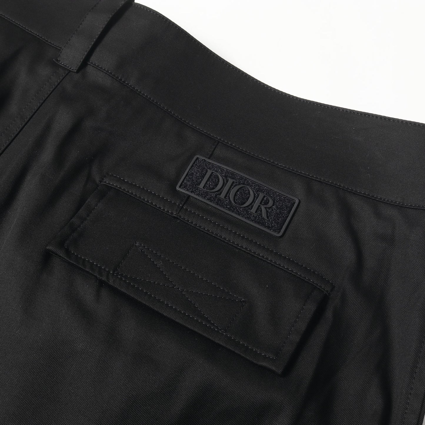 24年購入品 ストレッチ コットン ギャバジン カーゴ パンツ (013C122A3866)