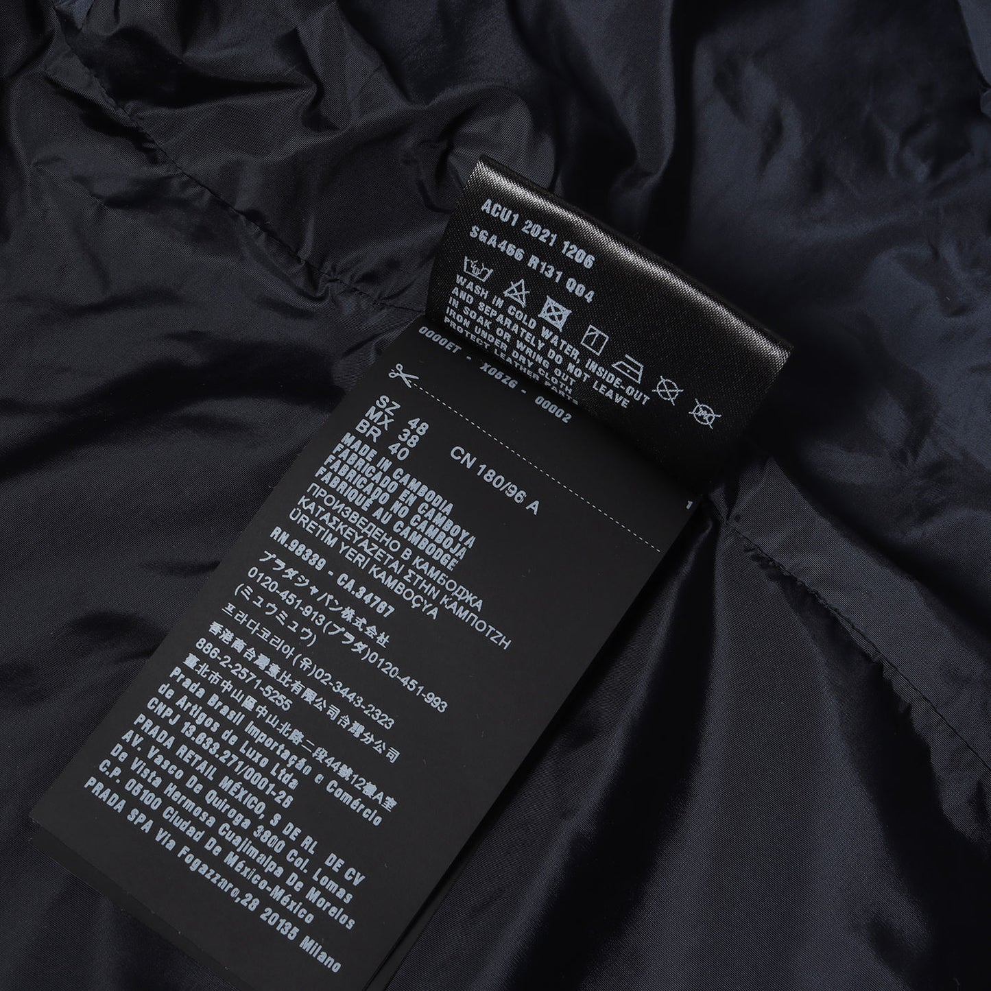 21年製 トライアングル プレート ナイロン フーディー ジップ ジャケット (Triangle Plate Nylon Hood Jacket SGA466 R131)