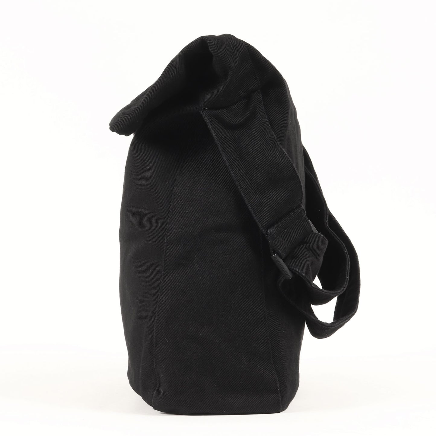 24AW ウォッシュド加工 ブラックデニム ショルダー バッグ (SLING BAG A4218SBD)