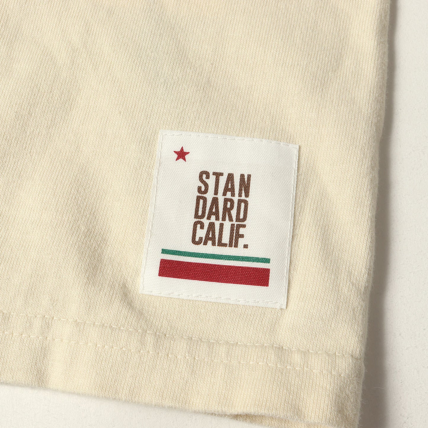 スクリプト ロゴ ヘビーウェイト Tシャツ (SD HEAVYWEIGHT SCRIPT LOGO T)