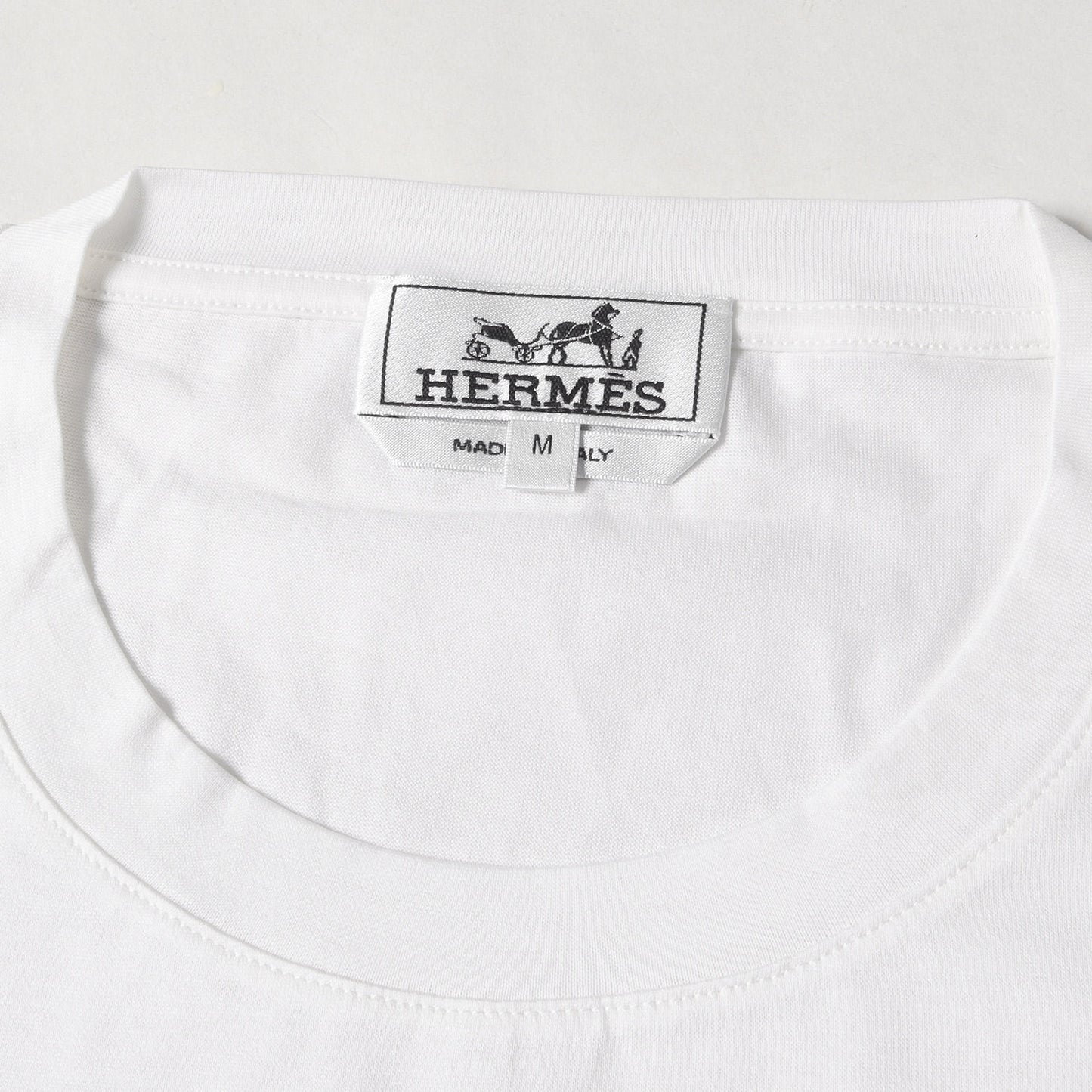 クルーネック ポケット Tシャツ