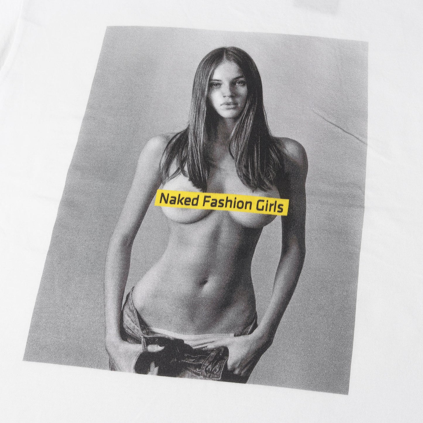 25SS × Stie-lo × Mike Dowson フォトグラフィック Tシャツ (Mike Dowson × Stie-lo Naked Girl Crewneck T-SH 25MND-STL001)