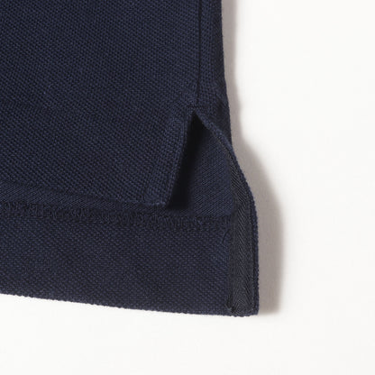 × SHIPS 別注 ワンポイント ワニ ワッペン 刺 鹿の子 半袖 ドロップテイル ポロシャツ (PH140BL) / EXCLUSIVE EDITION DESIGNED IN FRANCE