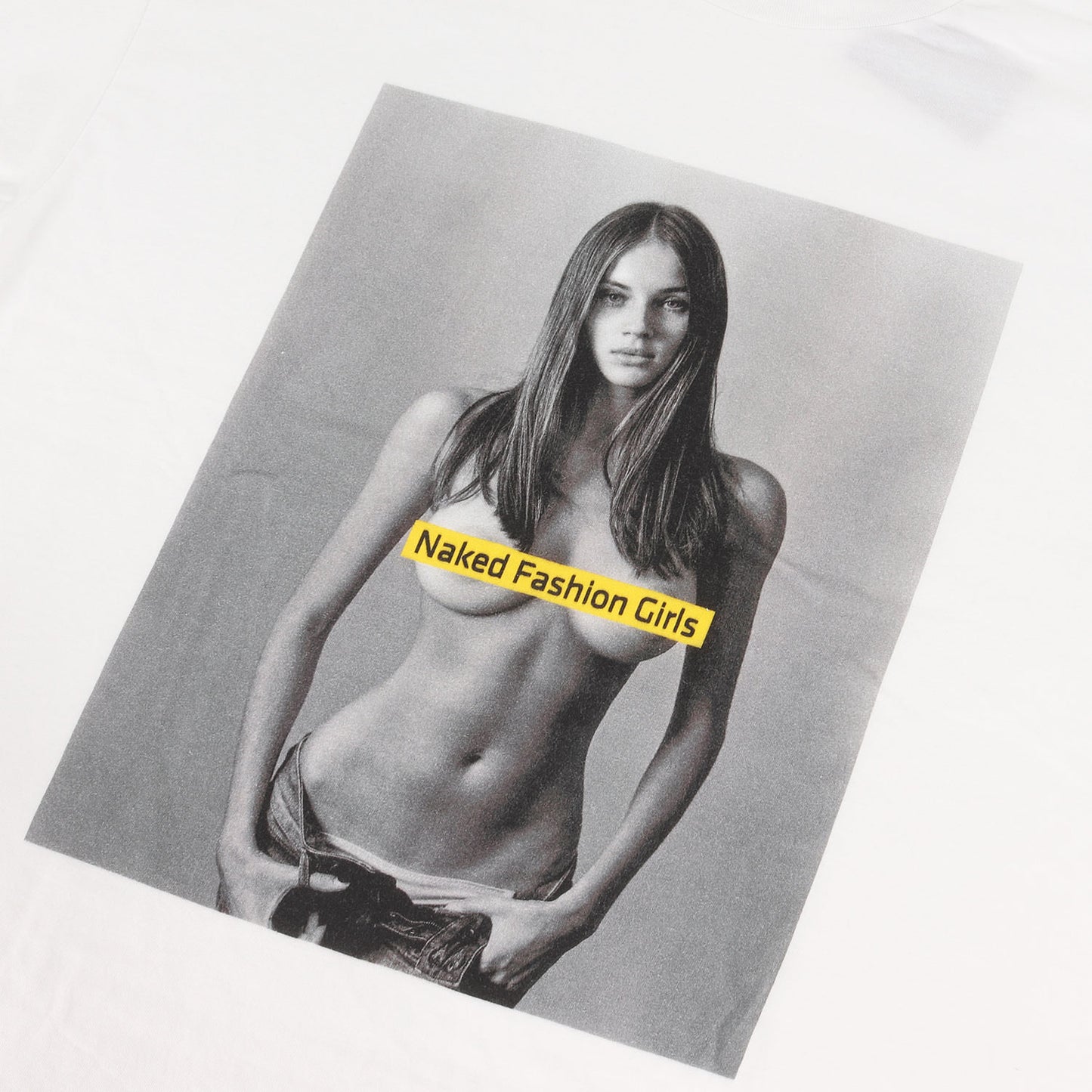 25SS × Stie-lo × Mike Dowson フォトグラフィック Tシャツ (Mike Dowson × Stie-lo Naked Girl Crewneck T-SH 25MND-STL001)