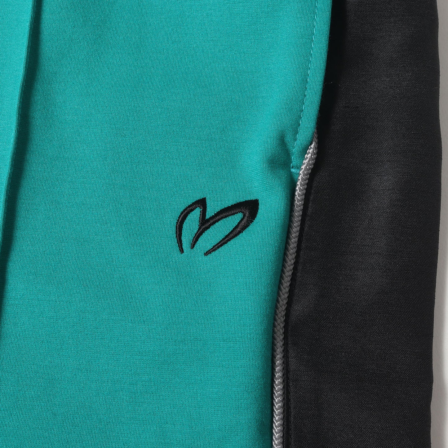 25SS サイドライン ストレッチ ジャージー スラックス パンツ (758-5131605)