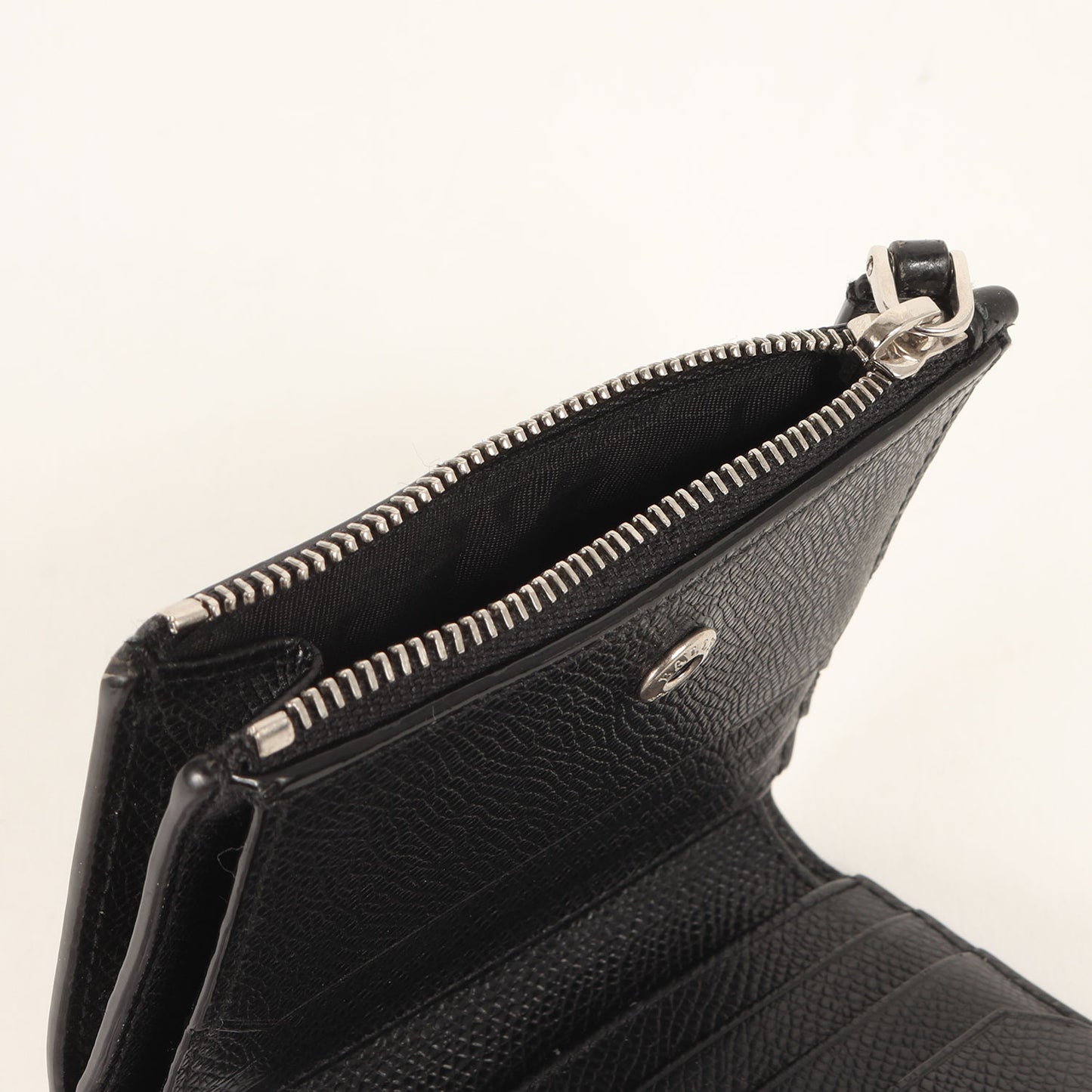 ロゴ ライン サフィアーノ レザー ウォレット / MADE IN ITALY