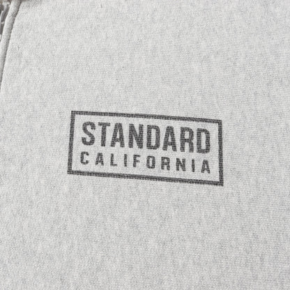 24AW × Champion ロゴ リバースウィーブ スウェット ジップ パーカー (Champion for SD Exclusive Zip Hood Sweat) / 裏起毛