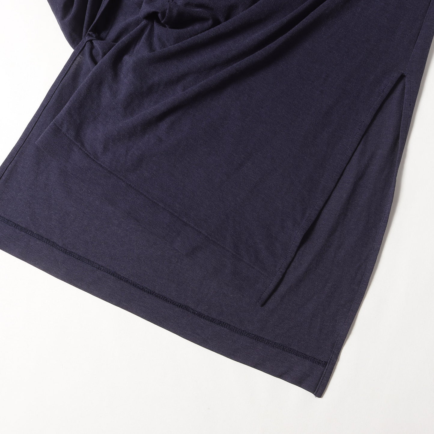 06SS ドレープ アシンメトリー バインダーネック Tシャツ (HR-T77-086) / POUR HOMME