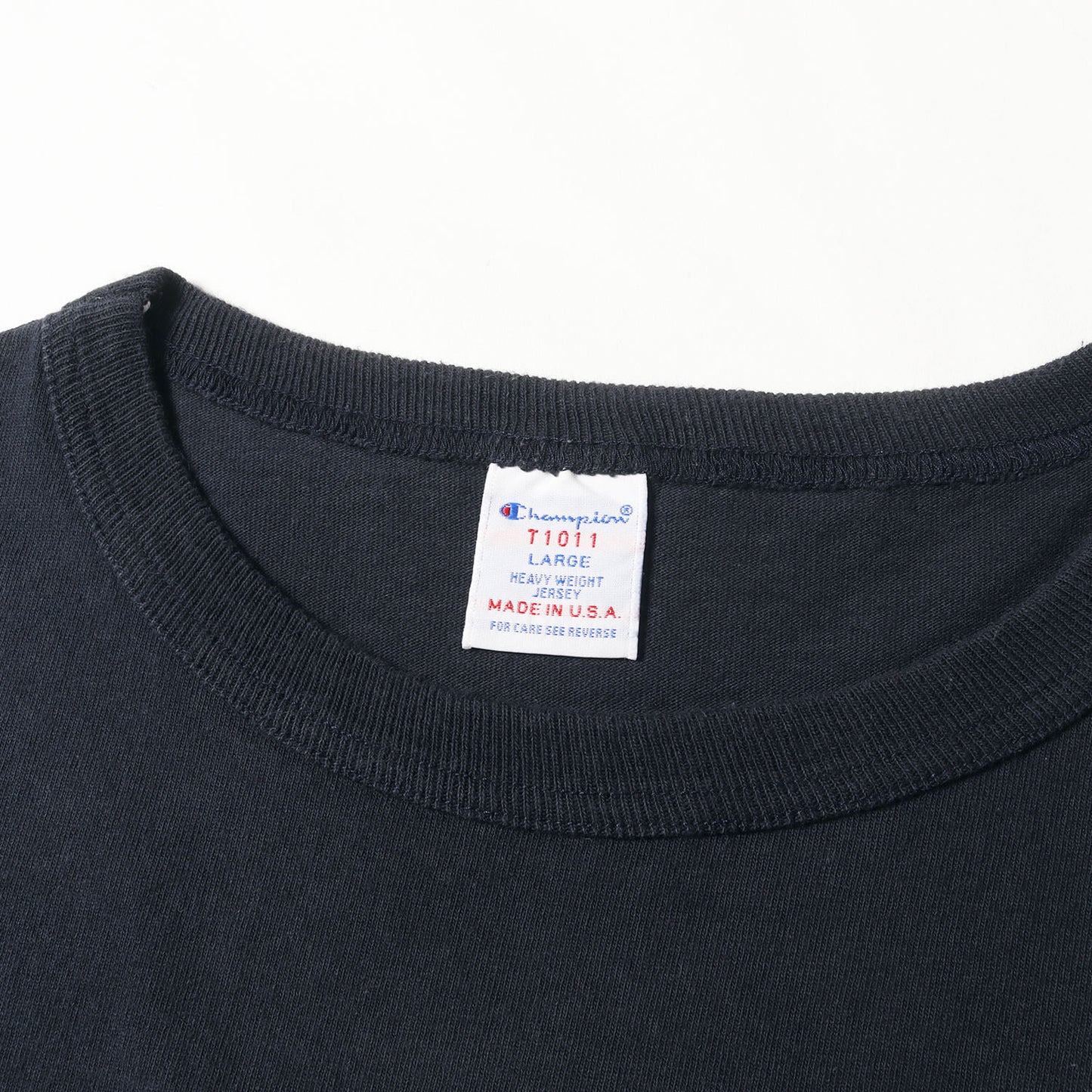 × Champion グラフィック ロゴ バインダーネック Tシャツ (Champion × SD T1011 T-SHIRT) / MADE IN USA
