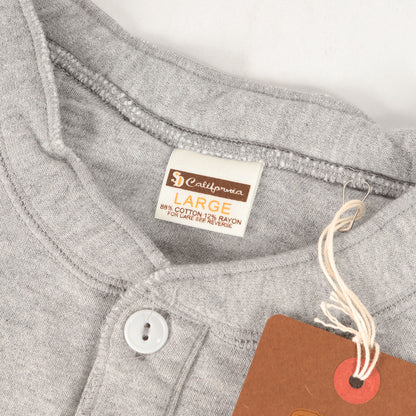 25SS グラフィック ロゴ ヘンリーネック スウェット (SD 88/12 Diner Logo Henley Sweat) / 裏起毛