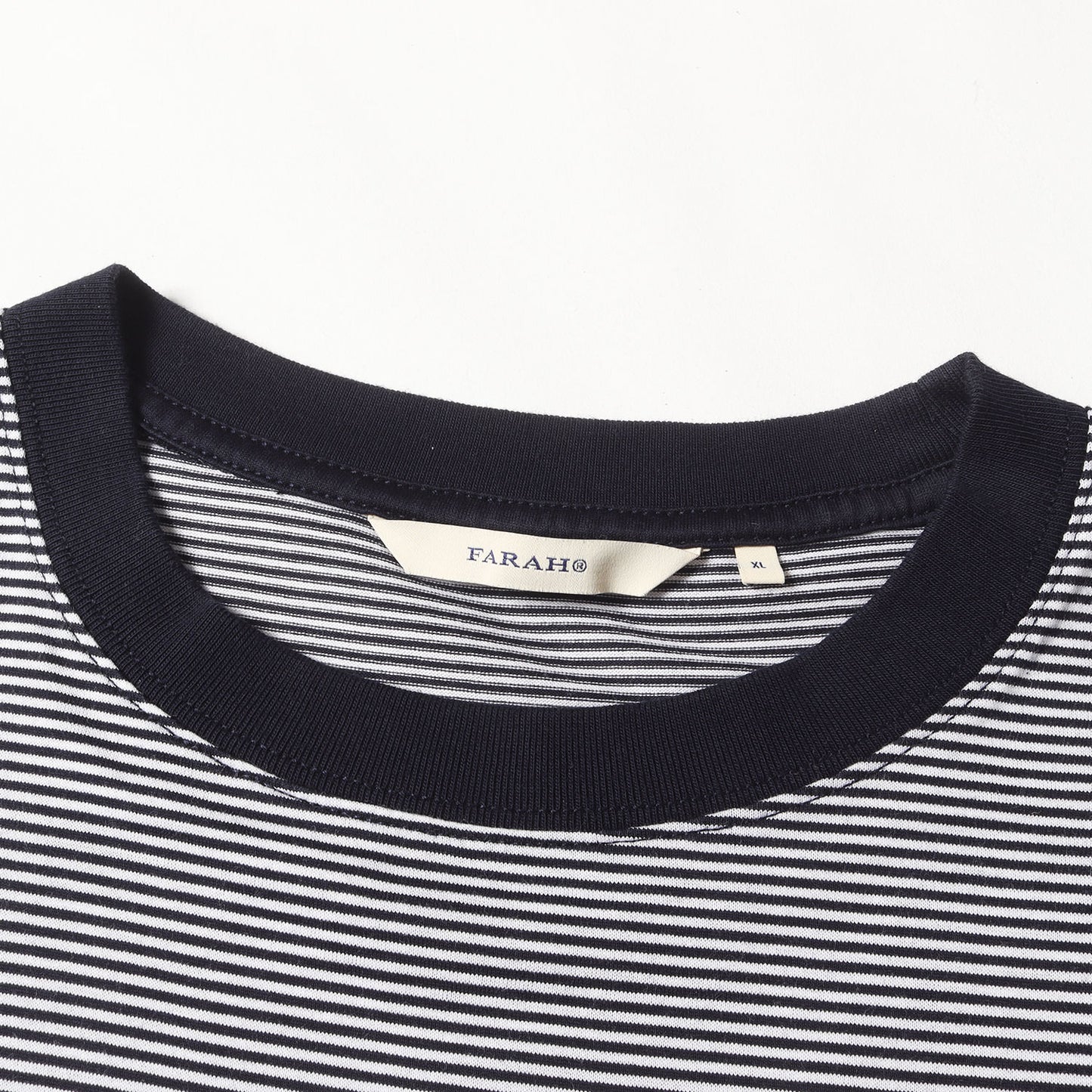 24SS ワンポイント ロゴ 刺繍 ボーダー トリム Tシャツ (Narrow Striped T-Shirt FR0401-M3003)