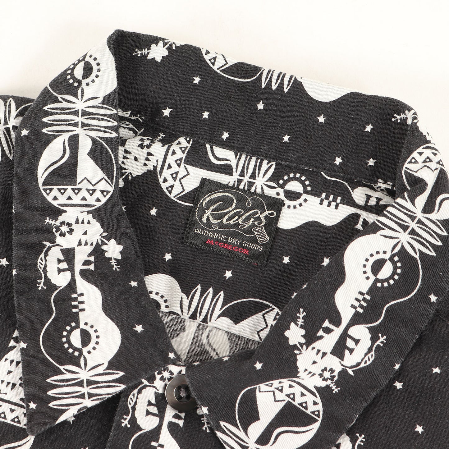 ギター グラフィック ストライプ 総柄 半袖 シャツ (211164107)