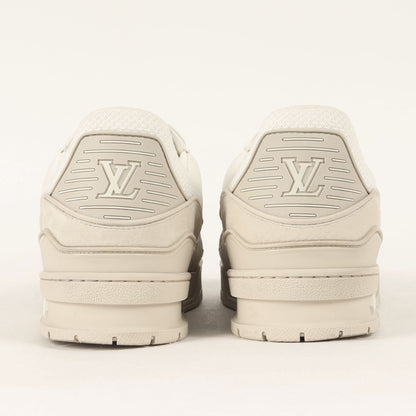 25SS グレインヌバックレザー メッシュ LV トレイナー スニーカー (1AHTME)