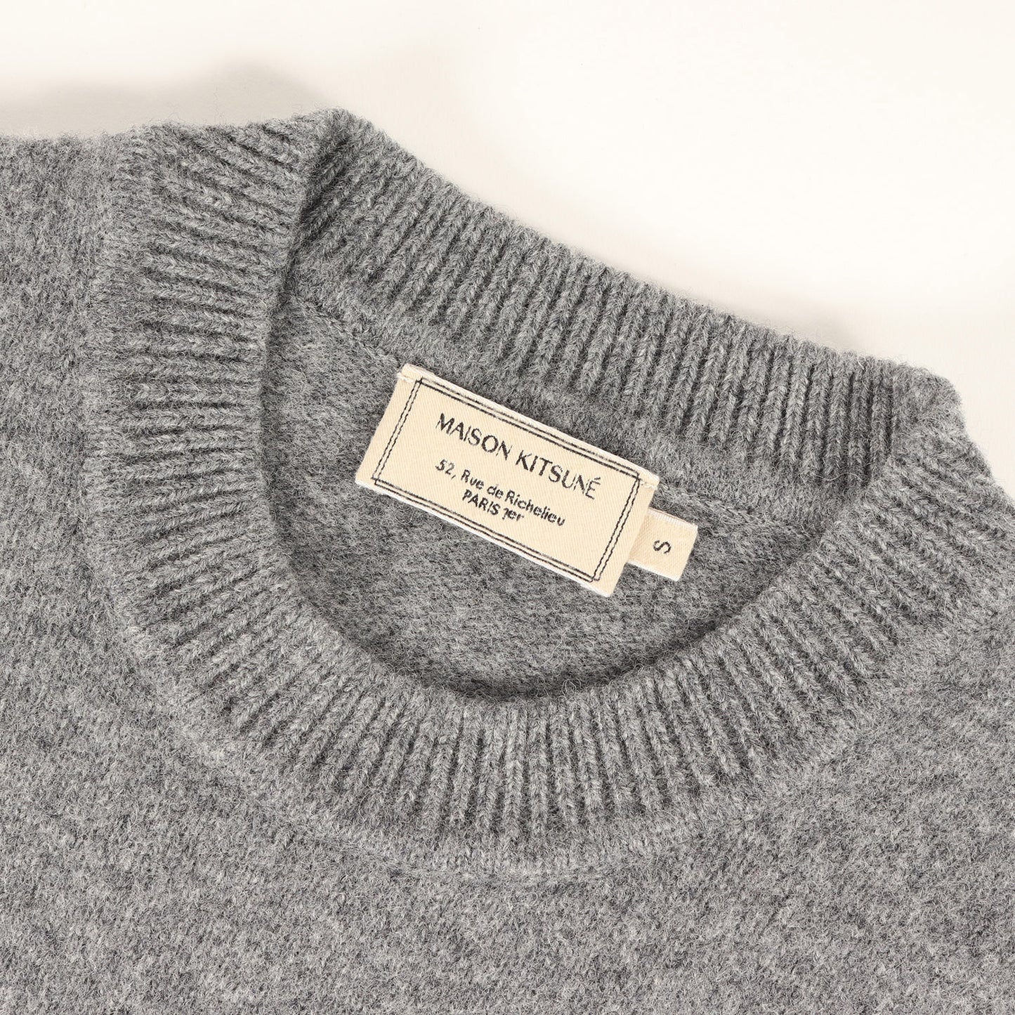 ワンポイント 刺繍 ウール ニット (DM00515KT1014)