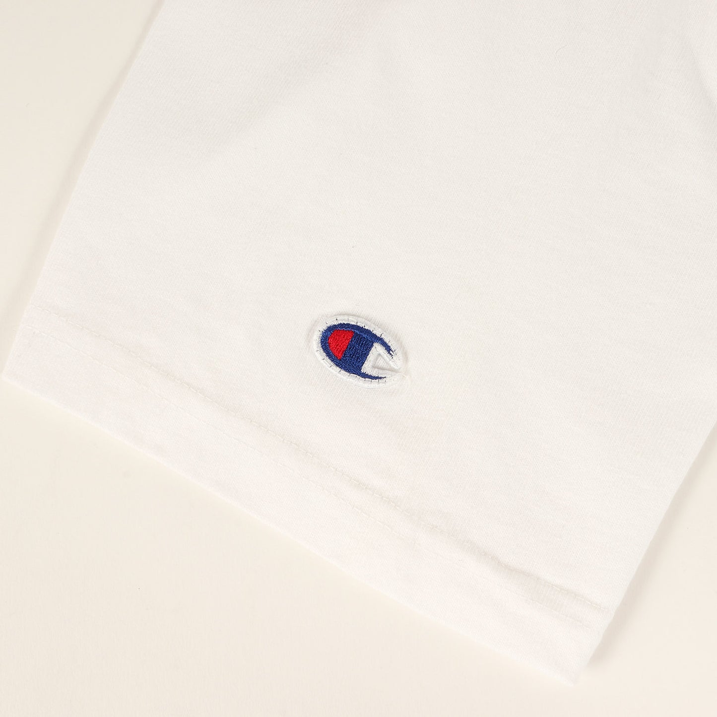 × Champion グラフィック ロゴ バインダーネック Tシャツ (Champion × SD T1011 T-SHIRT) / MADE IN USA