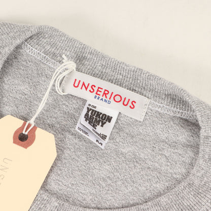 21SS ロゴ バインダーネック Tシャツ (UNSERIOUS US ARMY LOGO T)