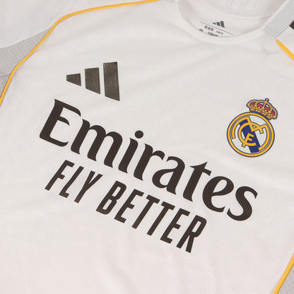 25AW 現行モデル レアル・マドリード 25/26 ホーム オーセンティック ユニフォーム (JV5918) / SLIM FIT