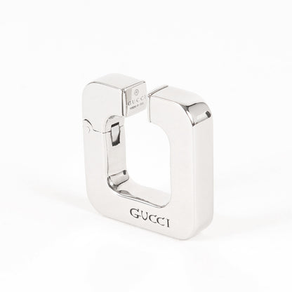 近年モデル ロゴ スクエア シルバー イヤーカフ / 片耳用