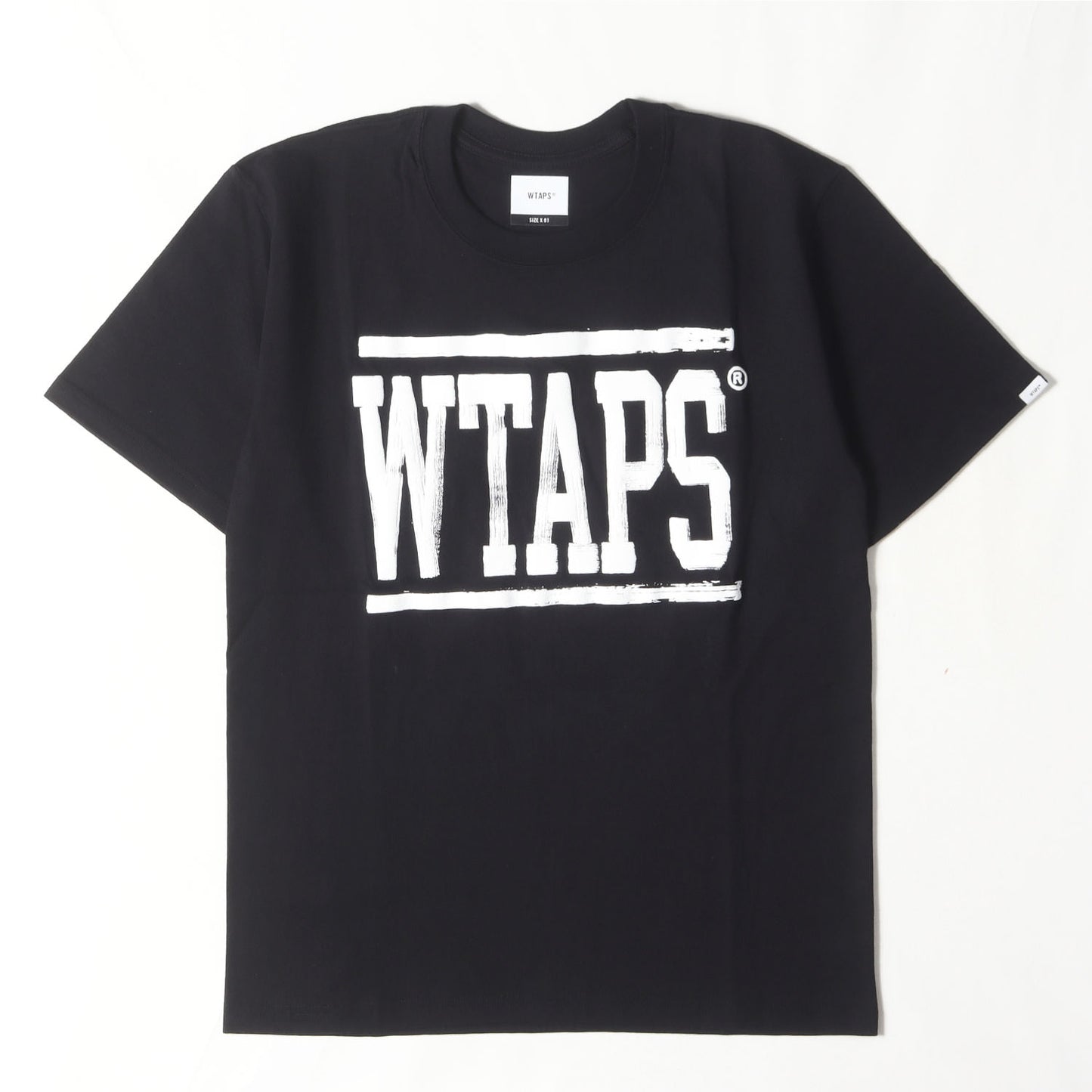 × Joshua Vides グラフィック ロゴ Tシャツ (Commercial Break Sai TEE 221PC09D-ST01S)