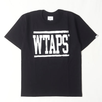 × Joshua Vides グラフィック ロゴ Tシャツ (Commercial Break Sai TEE 221PC09D-ST01S)