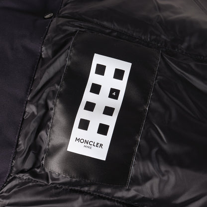 21AW × HYKE ノーカラー ダウンコート (MUVERAN GIUBBOTTO G209K1C00002 M1192) / GORE-TEX