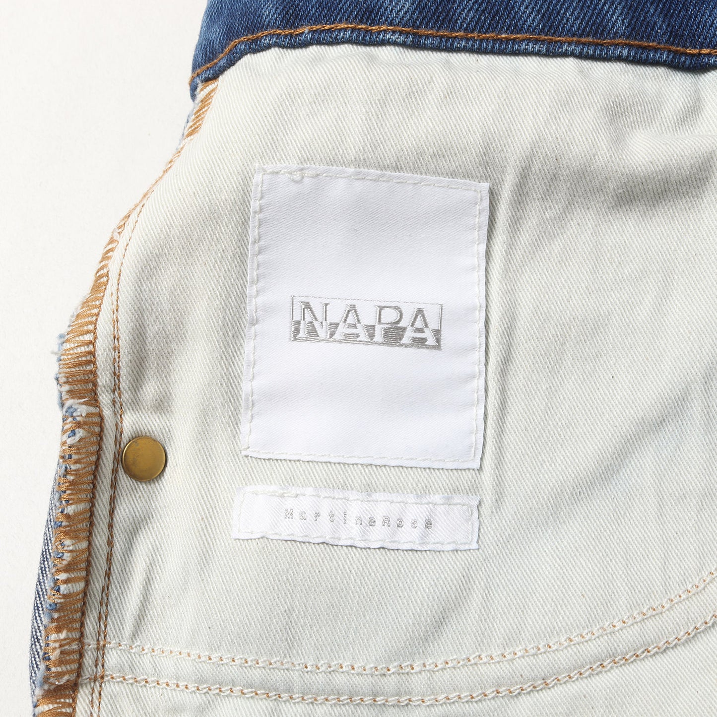 × NAPAPIJRI スリム テーパード デニム パンツ / MADE IN ITALY