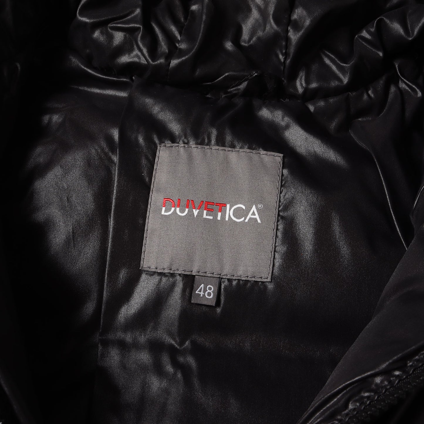 ラクーンファー付き フーデッド ダブルジップ ナイロン ダウンジャケット (Vega U.252.01.MFG-1001R)