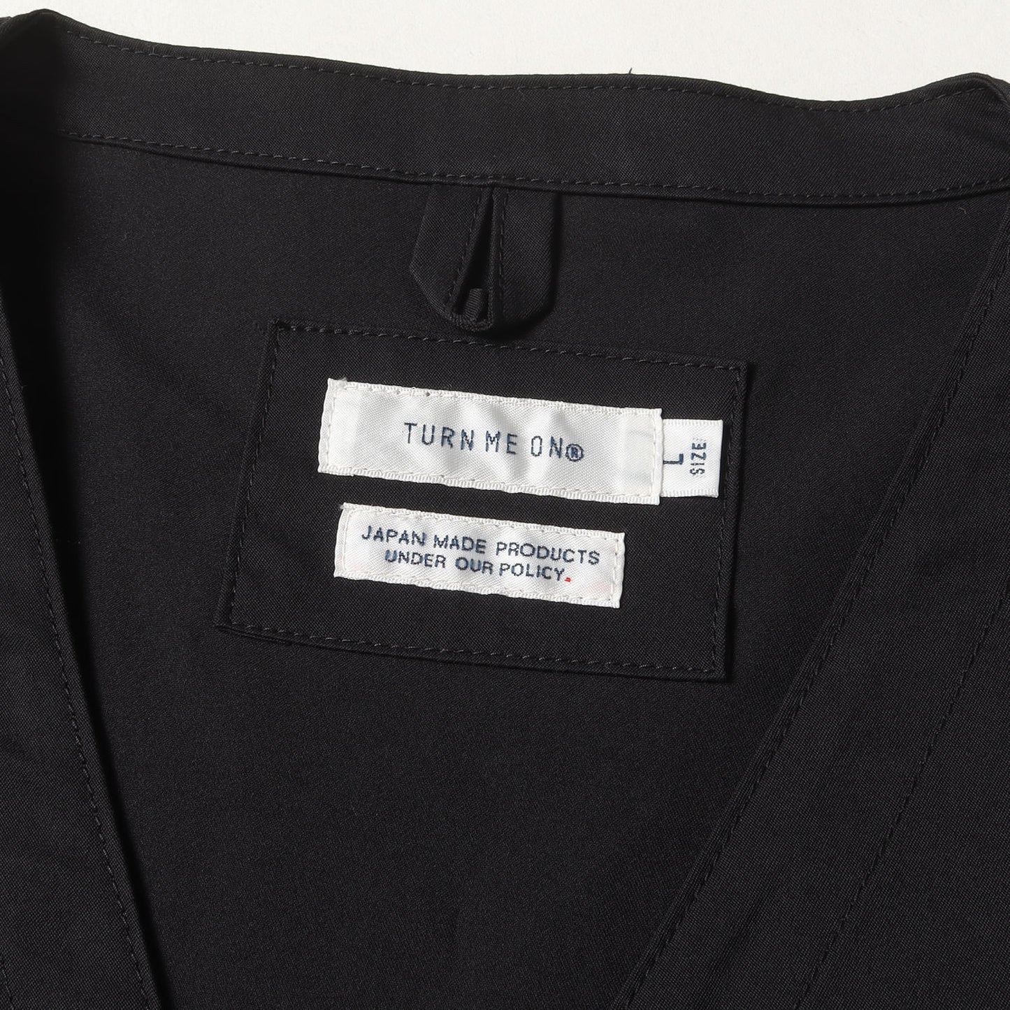 ボタンレス ポリ Vネック カーディガン