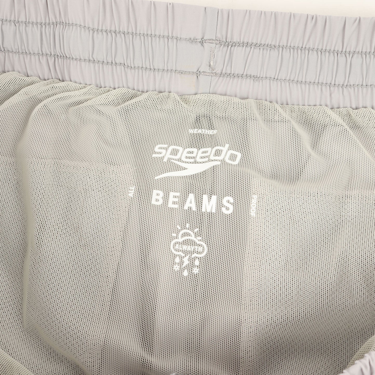 23SS × BEAMS × speedo メッシュインナー付き ストレッチ ナイロン ショート パンツ (SA82301BE)